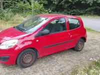 Gebraucht Renault Twingo Authentique 58 PS (42 kW) 2007 Rot Kleinwagen
