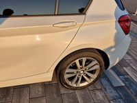 Gebraucht BMW 120 Advantage 190 PS (139 kW) 2017 Weiß Kleinwagen