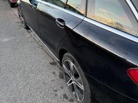 Gebraucht Mercedes C300e 211 PS (155 kW) 2020 Schwarz Kombi
