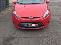 Gebraucht Ford Fiesta 60 PS (44 kW) 2011 Rot Kleinwagen