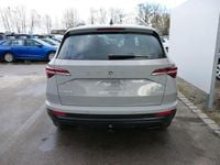 Neu Skoda Karoq Selection 150 PS (110 kW) 2026 Graphite grau metallic SUV