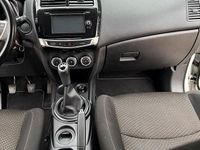 Gebraucht Mitsubishi ASX 116 PS (85 kW) 2015 Weiß SUV