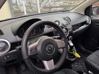 Gebraucht Mazda 2 80 PS (58 kW) 2009 Silber Kleinwagen