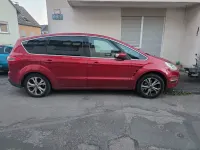 Gebraucht Ford S-MAX Titanium 163 PS (119 kW) 2015 Rot Van / Kleinbus