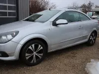 Gebraucht Opel Astra Edition 105 PS (77 kW) 2007 Silber Cabrio