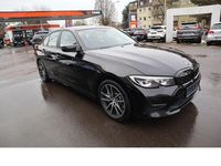 Gebraucht BMW 330e Advantage 252 PS (185 kW) 2021 Schwarz ii/bonnet fluid black Limousine