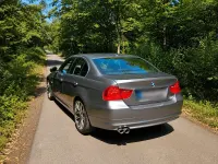 Gebraucht BMW 330 Sport Line 245 PS (180 kW) 2009 Grau Limousine