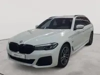 Gebraucht BMW 530e M Sport 184 PS (135 kW) 2022 Alpinweiß Kombi