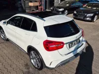 Gebraucht Mercedes GLA180 Sport 122 PS (89 kW) 2015 Calcitweiss  unilack SUV