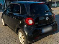 Gebraucht Smart ForFour Electric Drive 60 kW (82 PS) 2022 Schwarz Kleinwagen