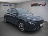 Gebraucht Hyundai Kona Select 100 kW (136 PS) 2022 Blau SUV