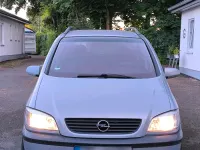 Gebraucht Opel Zafira 125 PS (91 kW) 2002 Silber Van / Kleinbus