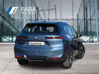 Gebraucht BMW iX 300 kW (408 PS) 2025 Blau SUV