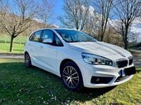 Gebraucht BMW 220 Sport Line 192 PS (141 kW) 2015 Weiß Kombi