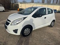 Gebraucht Chevrolet Spark 68 PS (50 kW) 2012 Weiß Kleinwagen