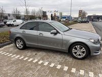 Gebraucht Mercedes C180 156 PS (114 kW) 2011 Silber Limousine