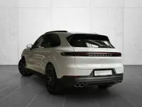 Gebraucht Porsche Cayenne S E-Hybrid 519 PS (381 kW) 2025 Weiß SUV