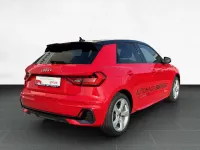 Gebraucht Audi A1 S-Line 95 PS (69 kW) 2024 Rot SUV