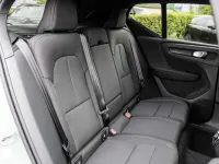 Gebraucht Volvo EX40 Plus 185 kW (252 PS) 2026 Vapour grey / metallic SUV