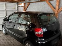 Gebraucht VW Fox 60 PS (44 kW) 2006 Schwarz Kleinwagen