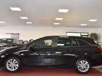 Gebraucht Opel Astra Edition 122 PS (89 kW) 2021 Onyx schwarz Kombi