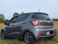 Gebraucht Hyundai i10 Passion Plus 87 PS (63 kW) 2018 Grau Kleinwagen
