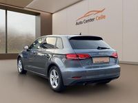 Gebraucht Audi A3 Sport 116 PS (85 kW) 2019 Grau Limousine