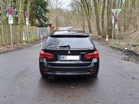 Gebraucht BMW 320 Advantage 184 PS (135 kW) 2018 Schwarz Kombi
