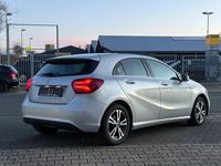 Gebraucht Mercedes A180 109 PS (80 kW) 2018 Silber Limousine
