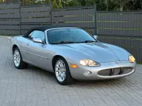 Używany Jaguar XKR S 363 KM (266 kW) 2001 Srebrny Kabriolet