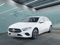 Gebraucht Mercedes A180 Progressive 136 PS (100 kW) 2024 Weiß Limousine