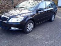 Gebraucht Skoda Octavia Ambiente 102 PS (75 kW) 2009 Schwarz Kombi