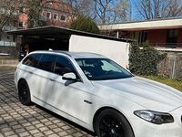 Gebraucht BMW 520 190 PS (139 kW) 2017 Weiß Kombi