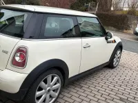 Gebraucht Mini Cooper 75 PS (55 kW) 2011 Weiß Kleinwagen