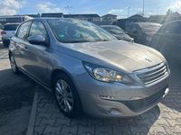 Gebraucht Peugeot 308 Active 116 PS (85 kW) 2014 Silber Limousine