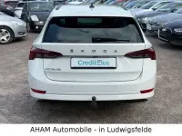 Gebraucht Skoda Octavia Clever 150 PS (110 kW) 2022 Weiß Kombi