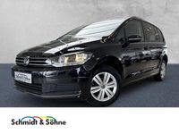 Gebraucht VW Touran Active 150 PS (110 kW) 2023 Schwarz metallic Van / Kleinbus