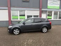 Używany Kia Ceed 90 KM (66 kW) 2012 Szary Hatchback