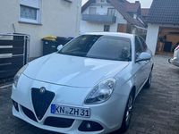 Gebraucht Alfa Romeo Giulietta 105 PS (77 kW) 2012 Weiß Kleinwagen
