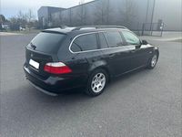 Gebraucht BMW 520 Advantage 177 PS (130 kW) 2009 Schwarz Kombi