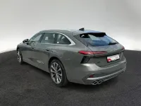 Gebraucht Audi A6 Sport 204 PS (150 kW) 2026 Grau Kombi