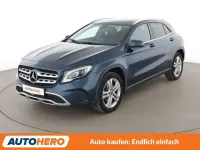 Gebraucht Mercedes GLA220 Urban 170 PS (125 kW) 2019 Blau SUV