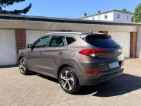 Gebraucht Hyundai Tucson Premium 141 PS (103 kW) 2017 Braun SUV
