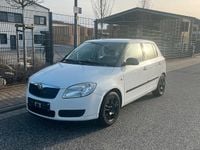 Gebraucht Skoda Fabia 60 PS (44 kW) 2010 Weiß Limousine
