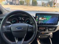 Gebraucht Ford Focus ST-Line 125 PS (91 kW) 2023 Schwarz Limousine