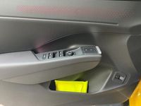 Gebraucht VW T-Roc 150 PS (110 kW) 2026 Gelb SUV