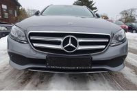 Gebraucht Mercedes E220 Avantgarde 194 PS (142 kW) 2017 Selenitgrau Kombi