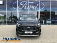 Neu Ford Tourneo Active 170 PS (125 kW) 2026 Schwarz Van / Kleinbus