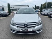 Gebraucht Mercedes B180 122 PS (89 kW) 2013 Silber Van / Kleinbus