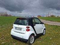Gebraucht Smart ForTwo Coupé 61 PS (44 kW) 2011 Weiß Coupé